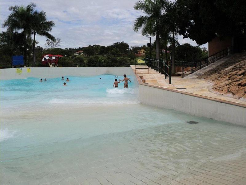 Piazza Diroma Acesso Diroma Acqua Park Gratuito Star Temporada Aparthotel Caldas Novas Eksteriør bilde